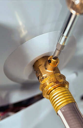 https://landsdalehotwater.com.au/uploads/2025/06/gas-hot-water-system-23833.jpg