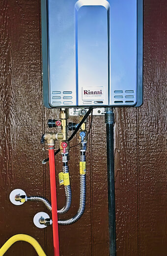 https://landsdalehotwater.com.au/uploads/2025/06/hot-water-87553.jpg