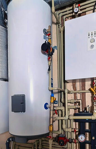https://landsdalehotwater.com.au/uploads/2025/06/hot-water-installs-34383.jpg